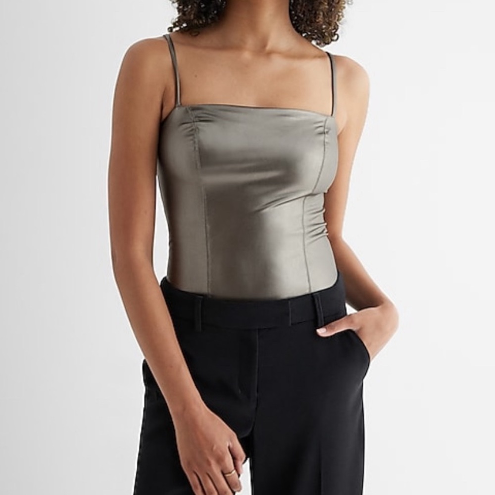 Cropped metallic Cami